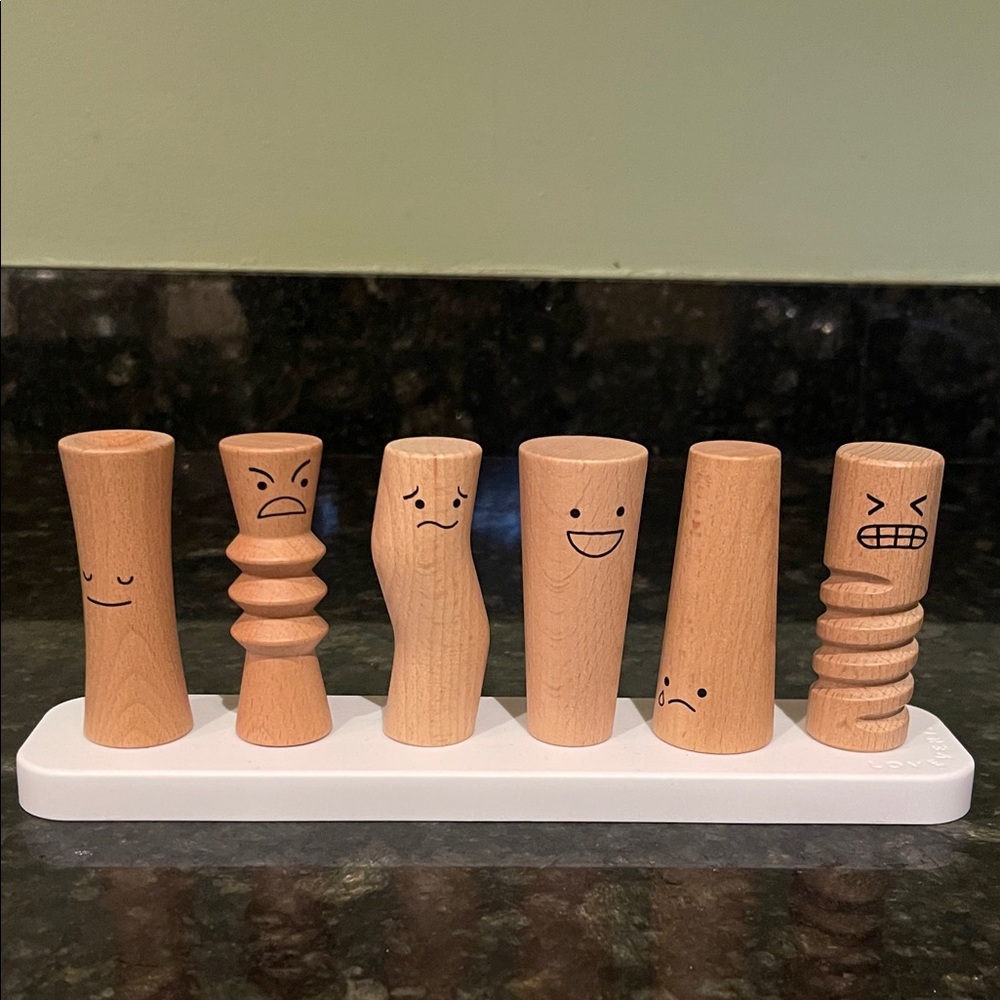 Lovevery Wooden Emotion Peg Set